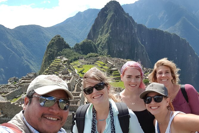 Private Full Day Guided Tour in Machupicchu by Train - Booking and Restrictions