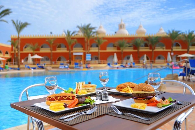 Private Full-Day Tour From Cairo to Hurghada With Pick up - Pickup Logistics