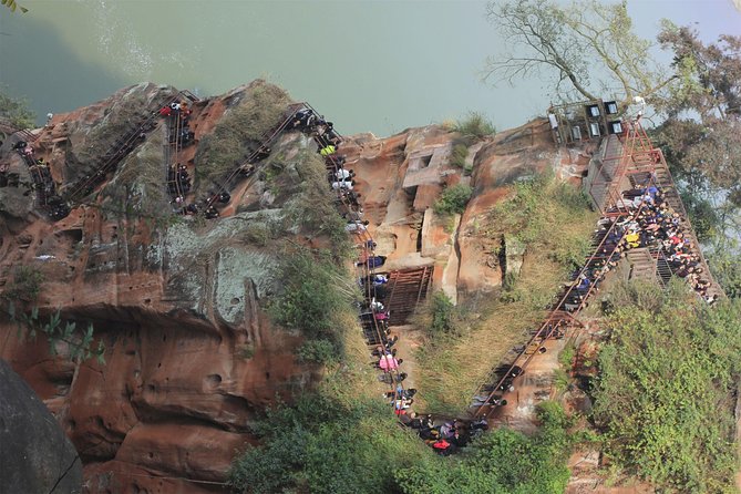 Private Leshan Giant Buddha Day Tour & Huanglongxi Old Town&Lunch - Booking Details