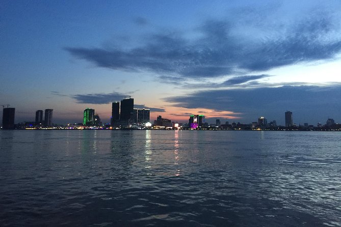 Private One Day Tour in Phnom Penh Capital City - Pricing and Guarantee