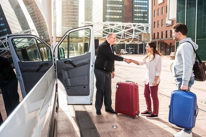 Private One Way Transfer From Cesky Krumlov to Karlovy Vary - Pricing Structure and Policies
