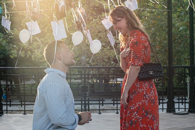 Private Photoshoot in Plaza Mayor in Madrid - Meeting Point Directions