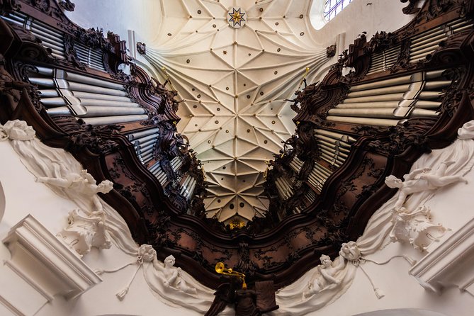Private Shore Excursion: Highlights of Gdansk With Visit Oliwa Cathedral - Tour Highlights
