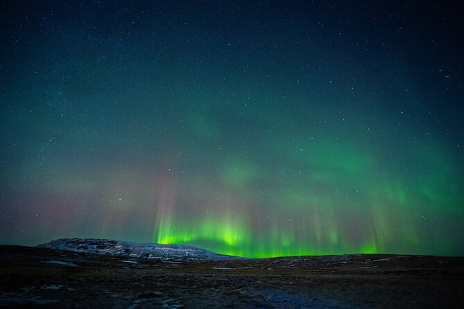 PRIVATE Spanish Northern Lights Experience for 8 People - Participant Details