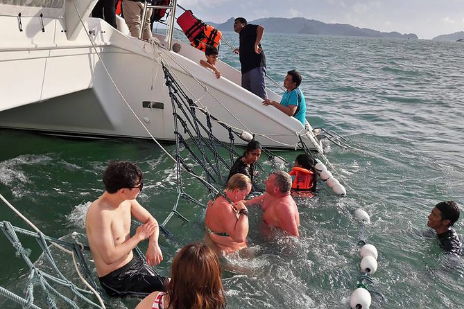 Private Sunset Dinner Cruise From Kuah Jetty With F&B - Additional Information on Directions