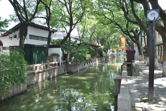 Private Tongli Water Town Tour From Suzhou With All Inclusive Option