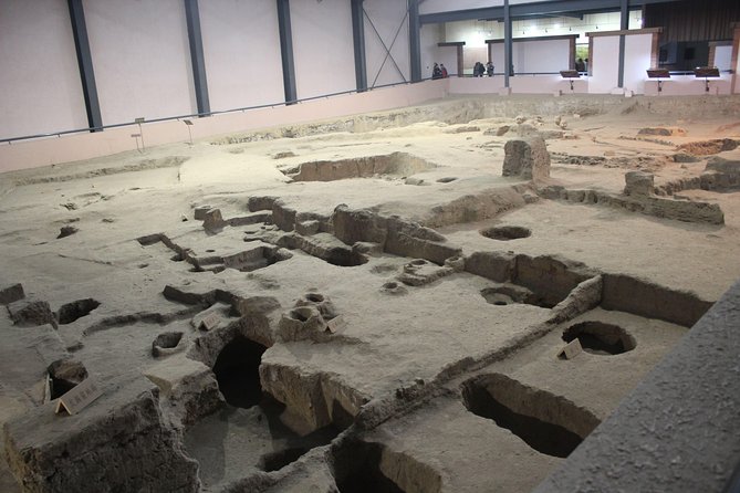 Private Tour: Essential Xian Day Tour Including Terra Cotta Warriors and Horses - Meeting and Pickup Details