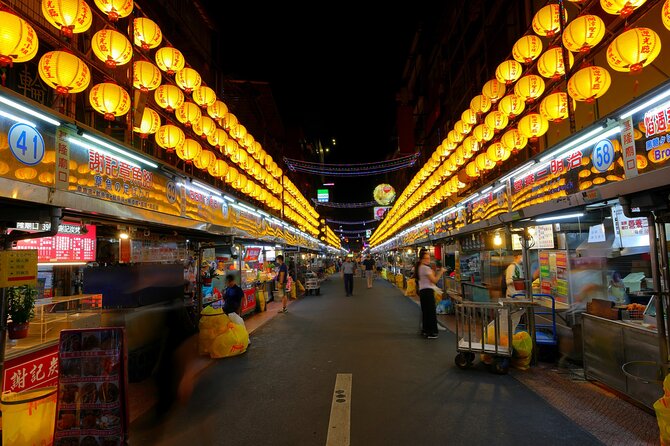 Private Tour Jingtong Station,Pingxi Old Street,Jiufen Old Street - Services Included