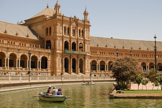 Private Tour of Offbeat Seville With a Local - Location and Meeting Point