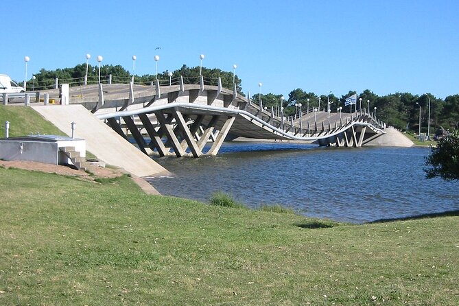 Private TOUR Punta Del Este With TANGO TOUR Super Exclusive - Meeting and Pickup Information