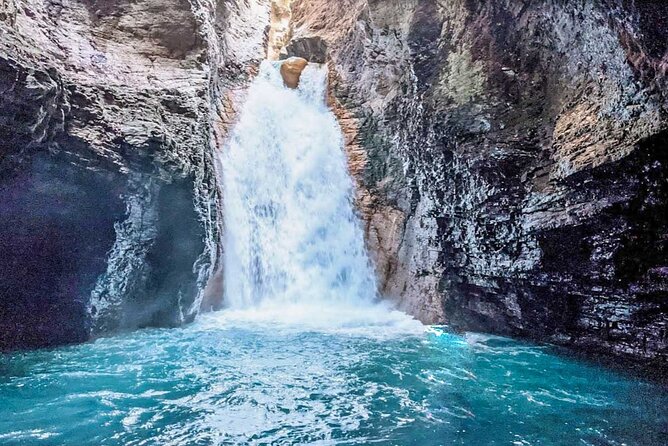 Private Tour To La Leona Waterfall With Lunch Included - Reviews and Rating
