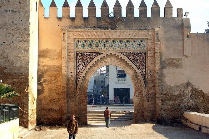Private Tour:Fez in One Day Sightseeing Tour Including Blue Gate, The Tannery.. - Pickup Information