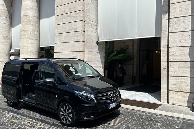 Private Transfer From Amalfi Coast to Rome - Location: Positano, Italy