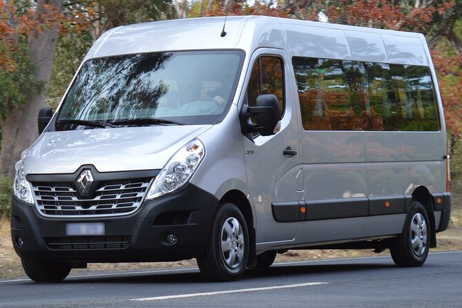 Private Transfer From FLN Airport to the City Balneario Camboriú - Vehicle Options