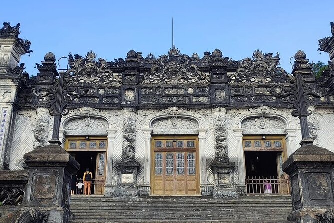 PRIVATE TRANSFER From Intercontinental Hotel to Hue City With Sightseeing - Directions and Accessibility