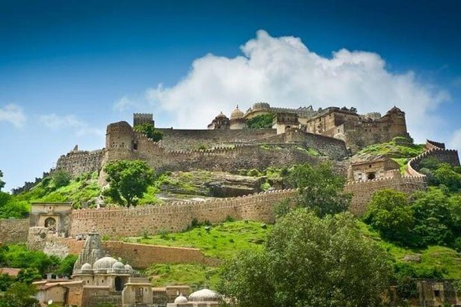 Private Transfer From Udaipur To Jodhpur With Optional Stops