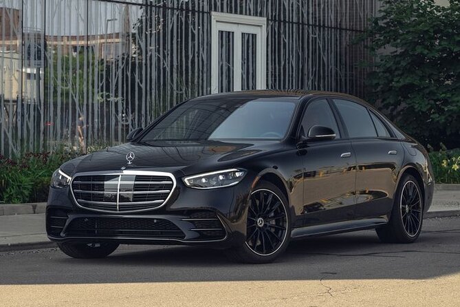 Private Transfer Paphos Airport PFO to Paphos City by Luxury Car - Meet & Greet Service