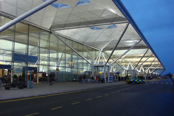 Private Transfers Between London Stansted - London Luton Airports - Reservation and Transportation Details