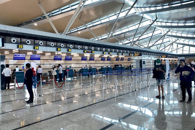 Privated Hue Airport Transfer - Airport to Hotels or Vice Versa - Vehicle Details