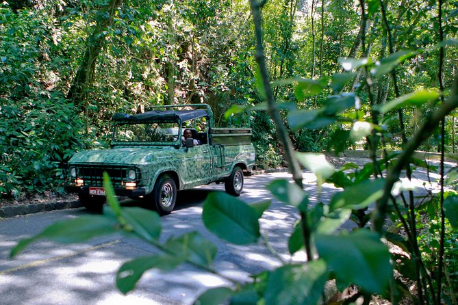 Promo Rio De Janeiro: 4 Wonders Jeep Tour + Downtown Walking Tour - Pickup and Accessibility Details