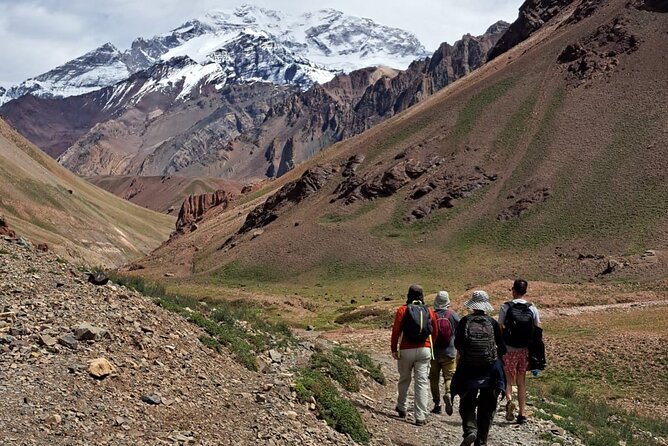 Road Trip and Hike in Aconcagua Park Through Horcones Valley - Fitness Level and Age Restrictions