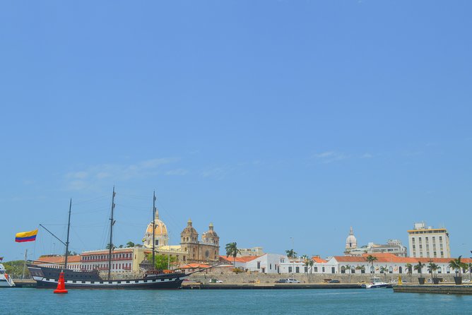 Romantic Getaway to Rosario Islands on Private Boat