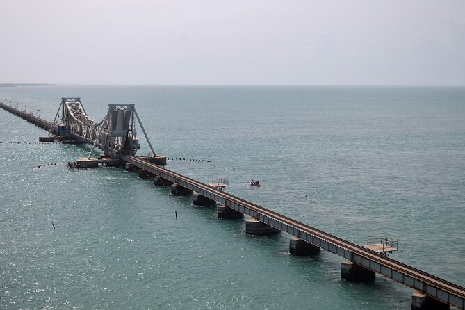 Sacred South: Madurai And Rameshwaram Pilgrimage Tour - Assistance on Arrival
