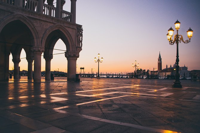 Saint Marks Basilica and Gondola Tour in the Afternoon - Booking Options