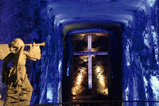 Salt Cathedral of Zipaquira and Sabana Full-Day Tour Including Lunch - Important Information