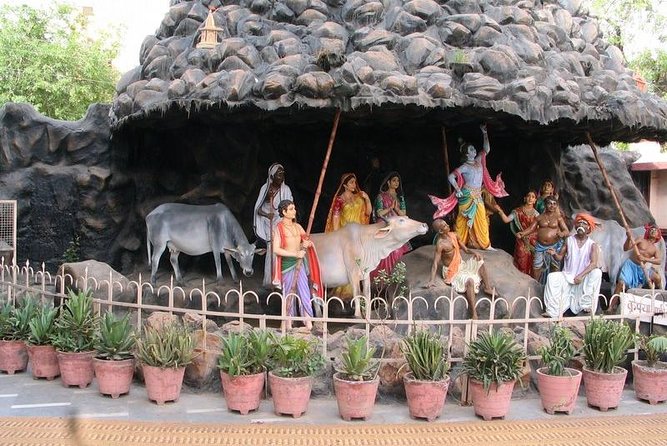 Same Day Tour of Tajmahal With Mathura and Vrindavan - Excluded Items