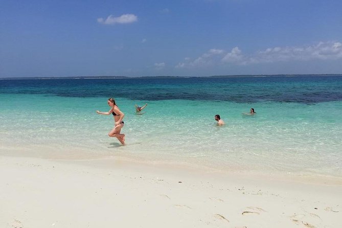 Sandbank Picnic Zanzibar & Prison Island - Why Choose This Experience