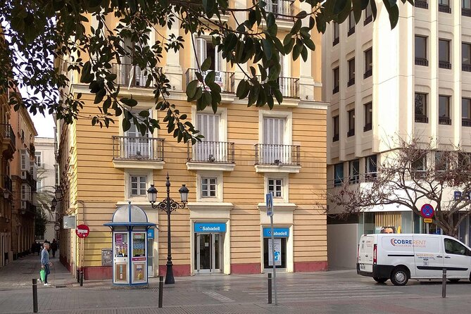 Self Guided Walking Tour of Charming Cadiz - Schedule
