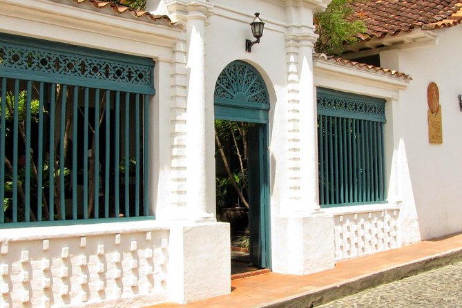 Shared Tour Santa Fe De Antioquia From Medellin - Reservation Process
