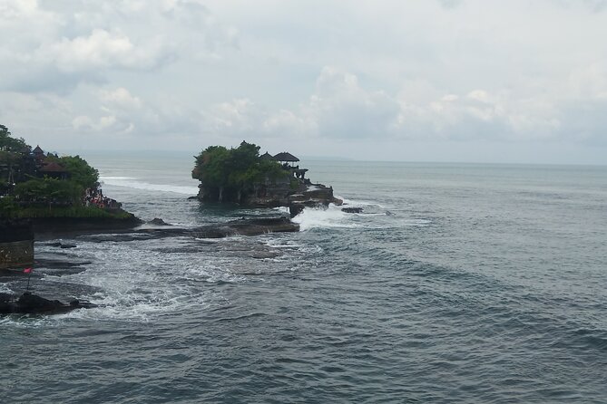 Sightseeing to Ulundanu Temple, Banyumala Waterfall & Tanah Lot - Booking and Cancellation Policy