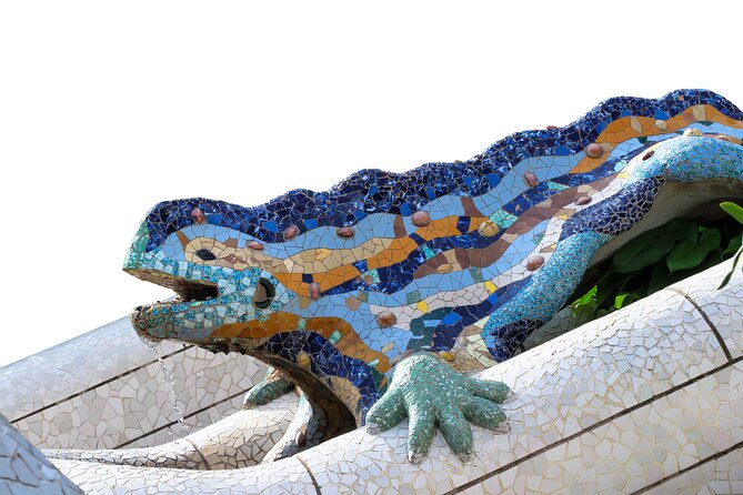 Skip-The-Line Park Güell Private Tour With Transfers - Important Notes