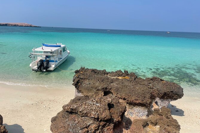 Snorkeling at Dimaniyat Islands - Cancellation Policy and Booking Details