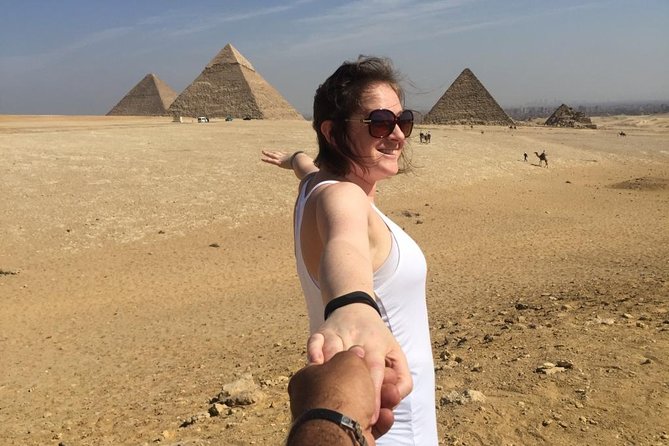 Solo Female Traveler Private Tour in Giza and Egyptian Museum - Booking Details