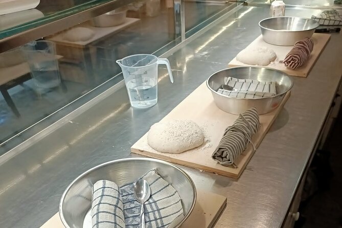 Spanish Steps Rome Pizza Making Class With Wine and Limoncello - Meeting and Pickup Information