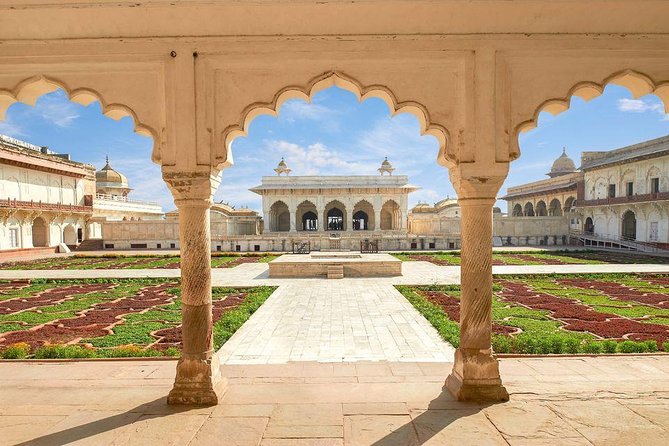Taj Mahal Group Tour From Delhi - Tour Directions