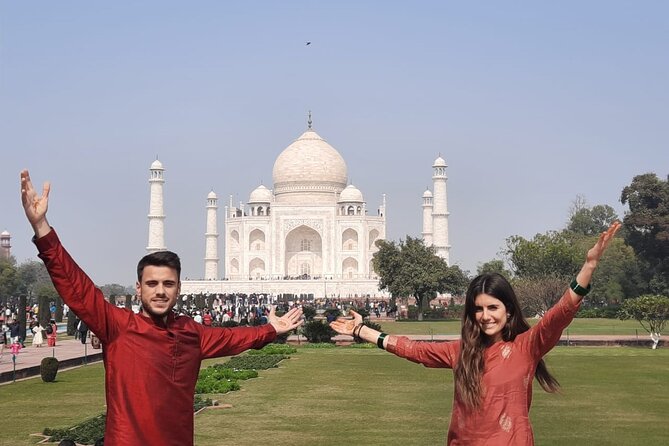 Tajmahal With Lion Safari Same Day Trip - The Sum Up