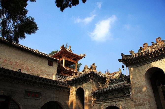 Taoist Culture: Dongyue and White Cloud Temples, Lunch and Malliandao Tea Street Visit - Weather and Attire Recommendations