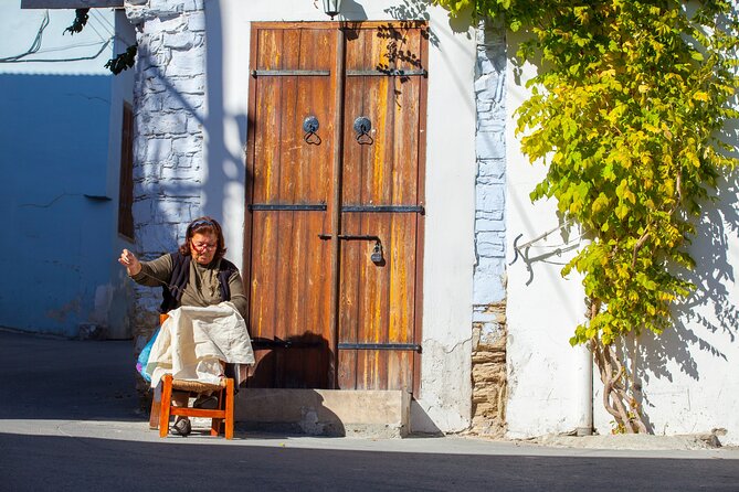 Tastes of Cyprus With Polish Speaking Guide From Pafos/Limassol - Guide Expertise