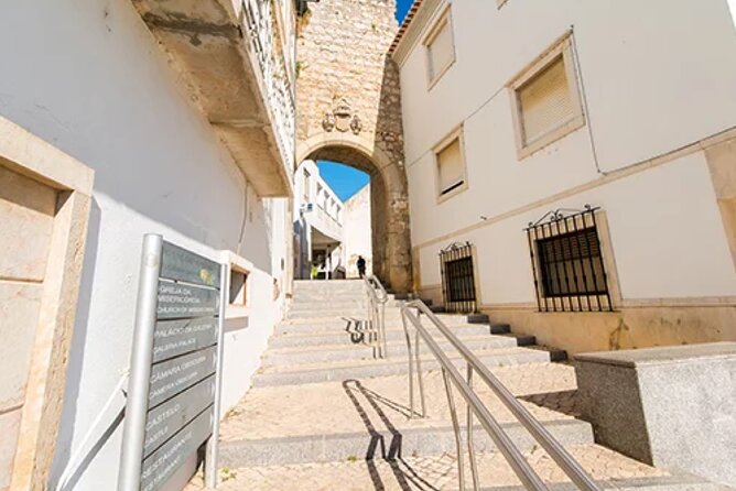 Tavira Scavenger Hunt and Sights Self Guided Tour - Cultural Gems