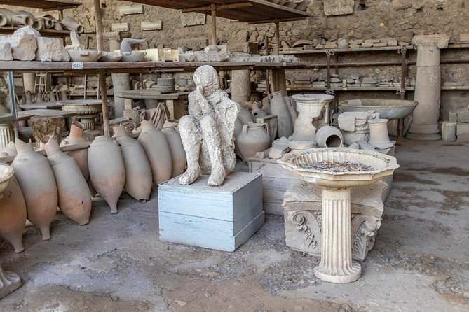 The Legendary Seaside City by Mount Vesuvius With a Local - Participation and Cancellation Policies