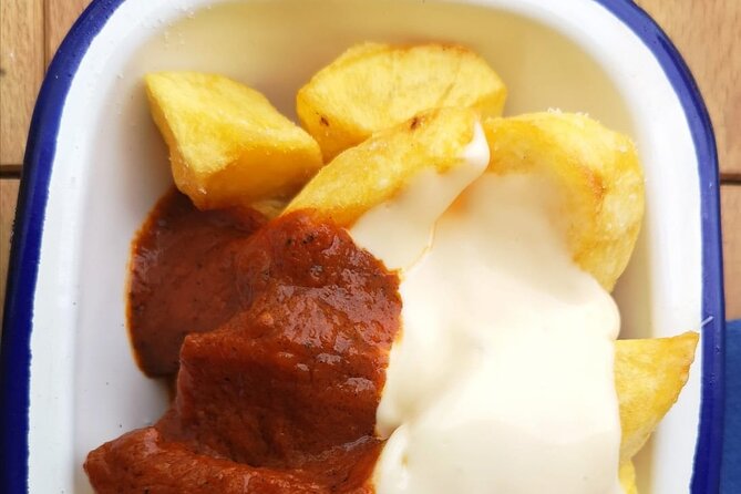 The Most Iconic Food Tour of the Old Town of Barcelona - Meeting Point Details