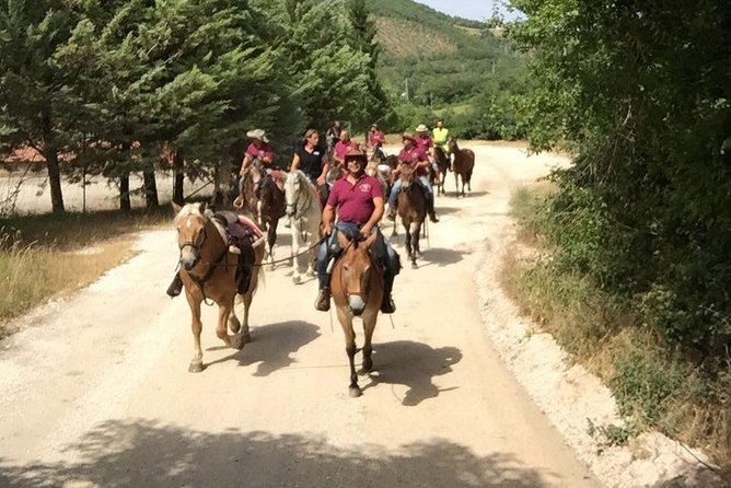 The Norcineria Art Cooking Lab With Lunch & Horseback Ride - Horseback Riding Experience