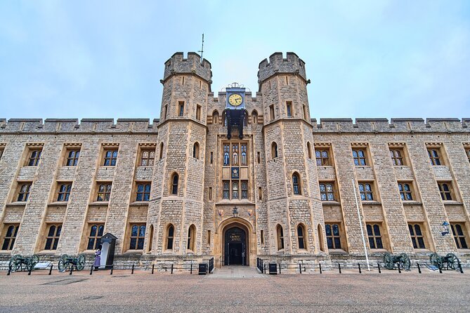 Tower of London Fully Guided Private Tour - Cancellation Policy