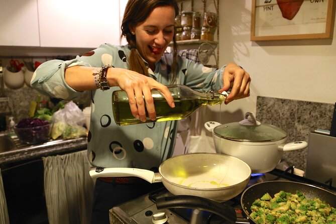 Traditional Italian Lunch in Como and Walk in the City Center - Cancellation Policy Overview