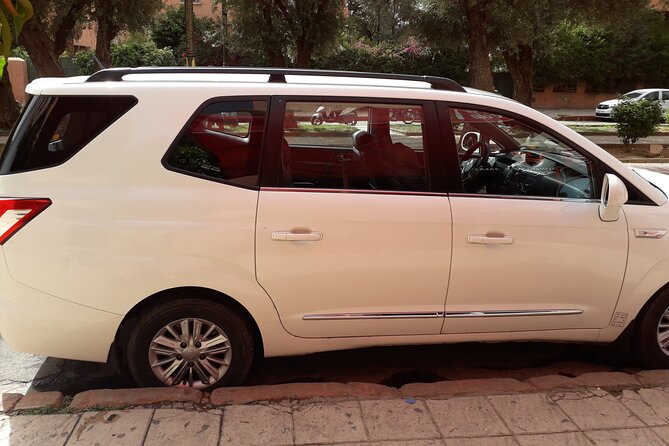 Transfer From Casablanca to Your Riad or Hotel and Airport in Marrakech - Meeting and Pickup Instructions