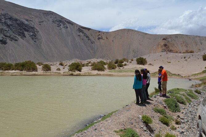Trekking in the ARROYO TURQUESA Mountain Range - Price and Guarantee